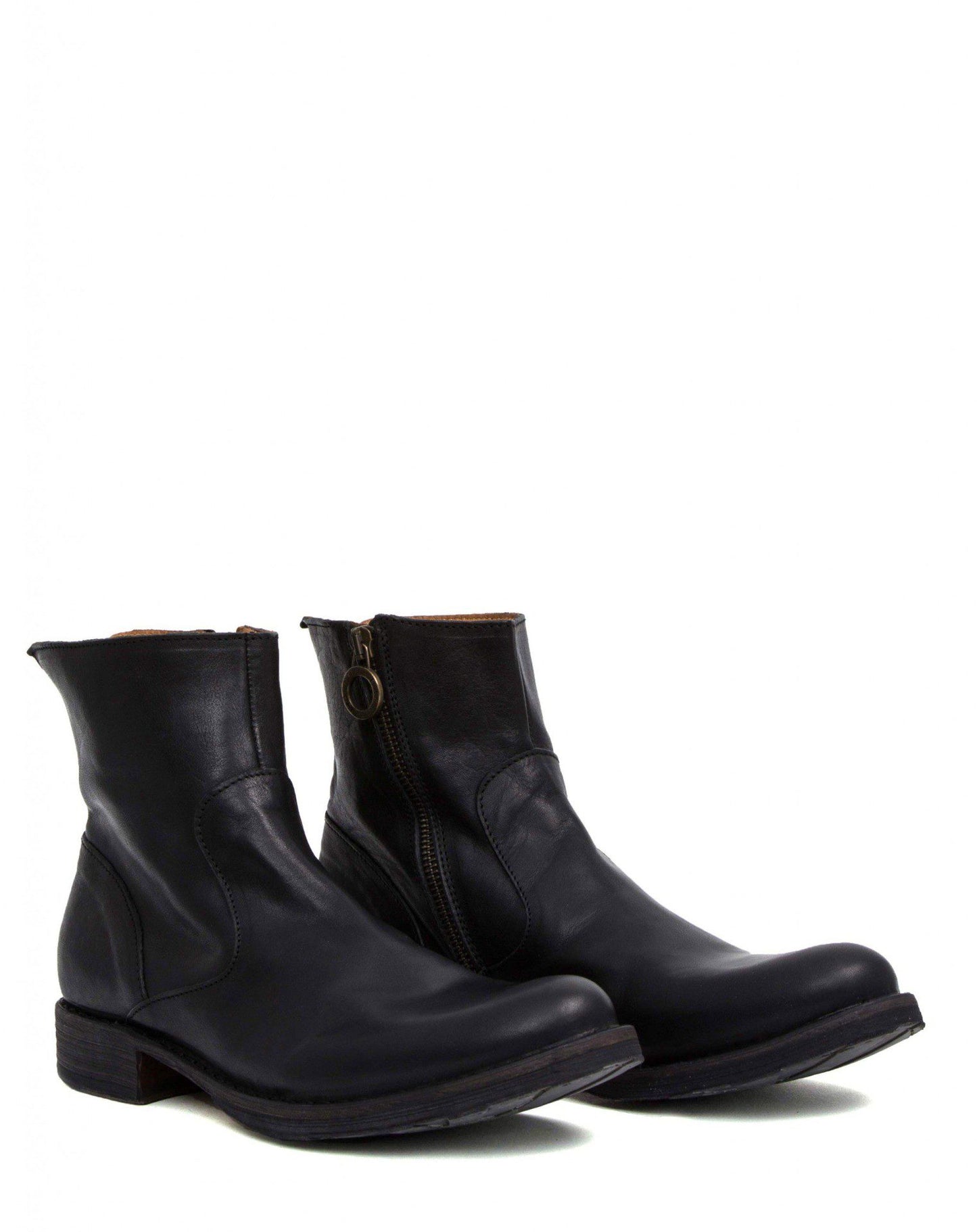 Fiorentini + Baker, ETERNITY 709, Black leather ankle boots with inside zip-Made in Italy-lateral