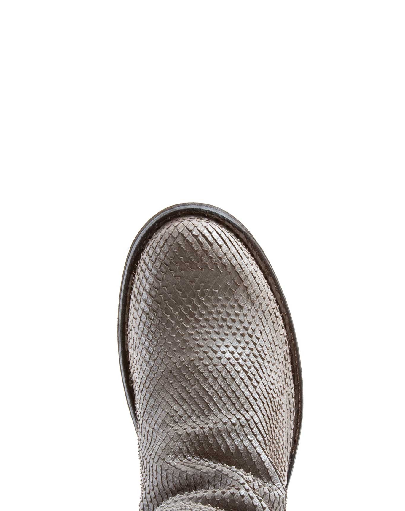 FIORENTINI + BAKER, ETERNITY EVEN, Simple yet stylish leather ankle boot, ideal for all seasons. Handcrafted with natural leather by skilled artisans. Made in Italy. Made to last.
