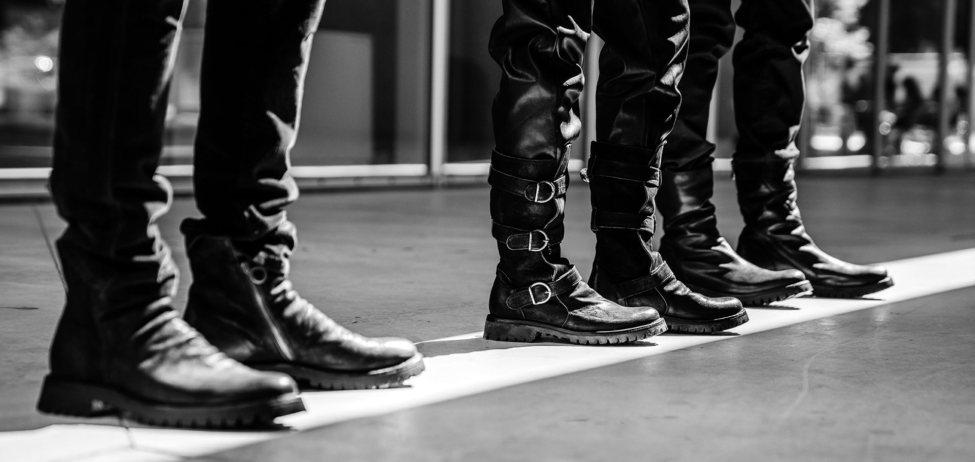 Walk N Dior Boots TRANSPARENT - E-SEVEN STORE