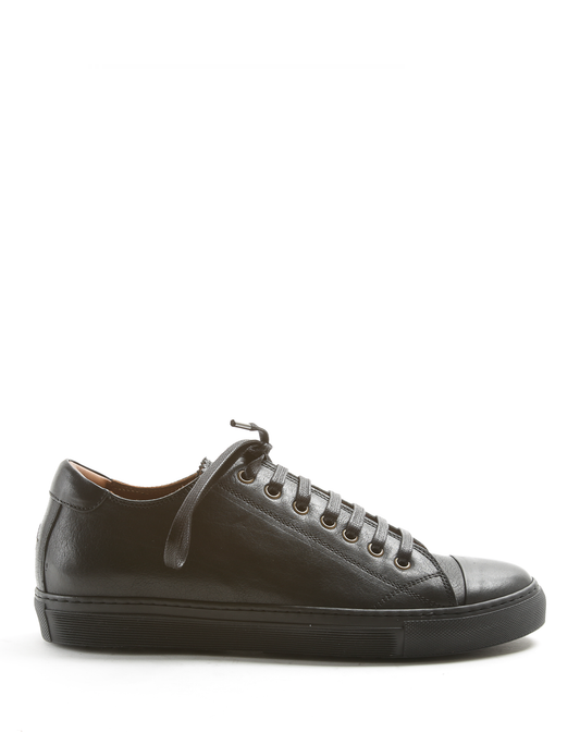 BEXY Black Leather Sneakers