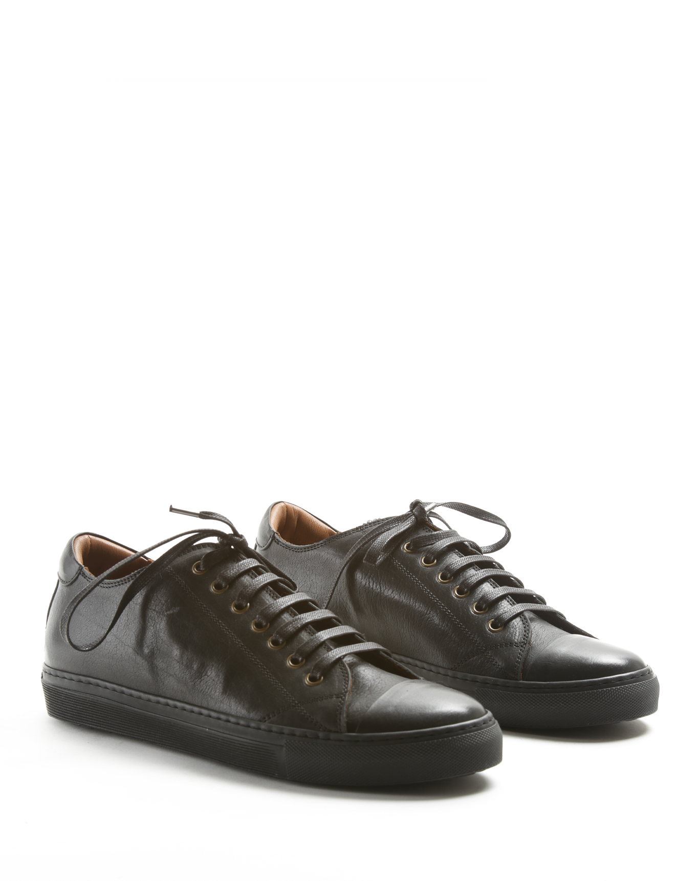 BEXY Black Leather Sneakers