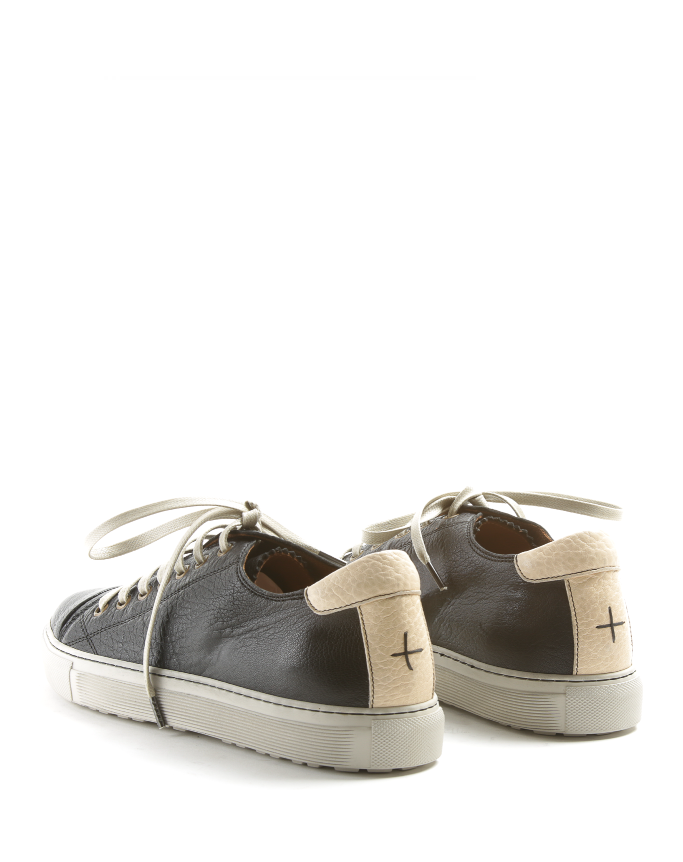 BEXY Black Leather Sneakers