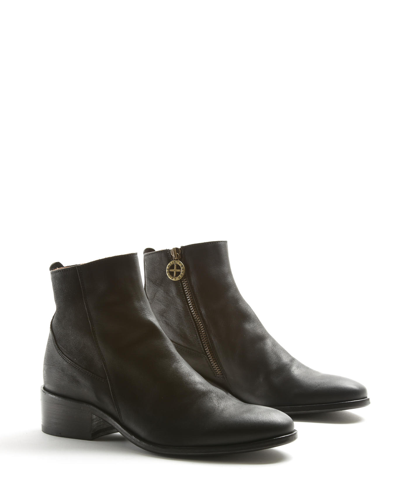 CLAUS Black Leather Boots