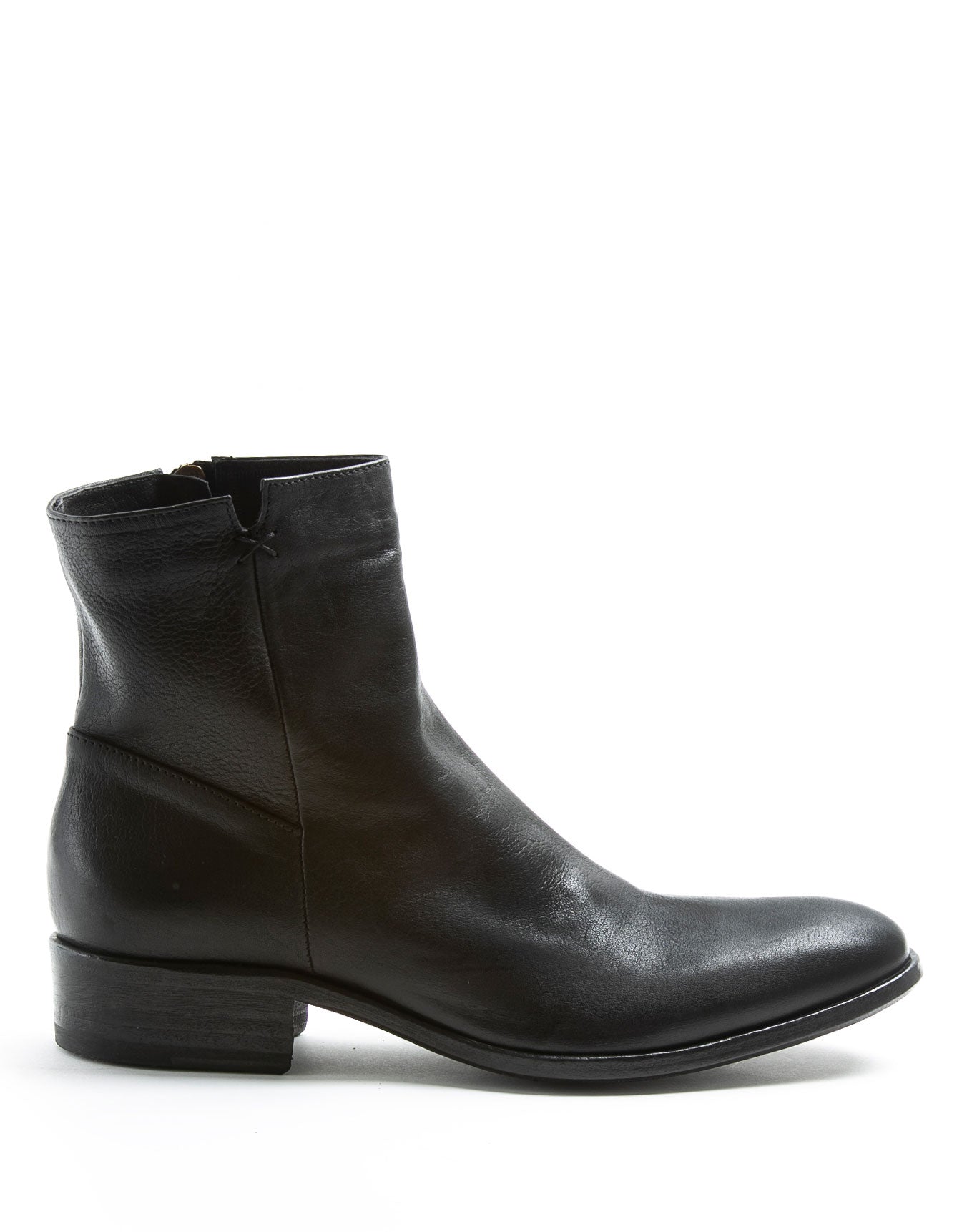 Fiorentini + Baker, CHANCE CALE, Black smooth leather men ankle boots with elongated shape and inside zip-Made in Italy-side