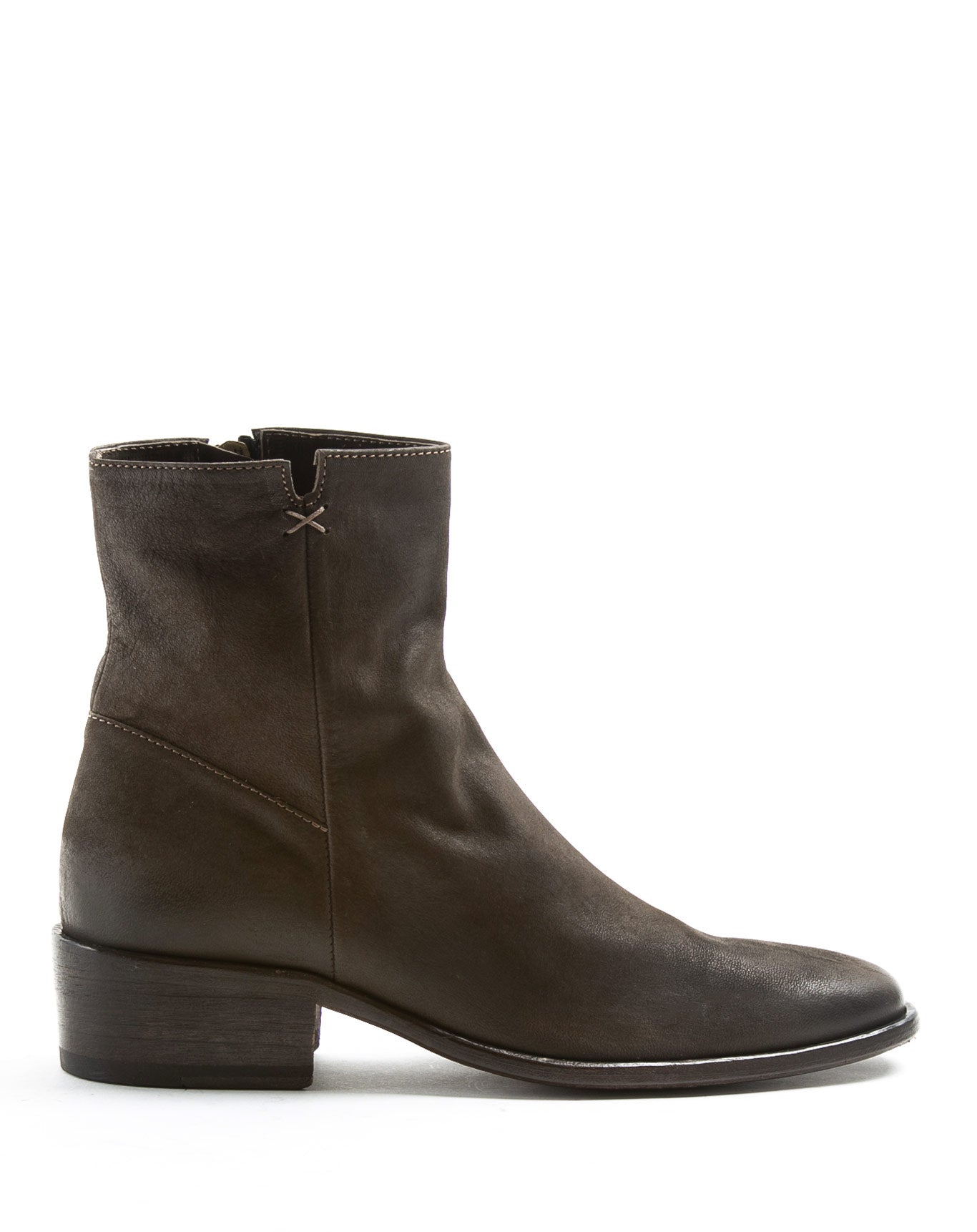 FIORENTINI + BAKER, CHANCE CALE, Leather ankle boot with inside zip. The elongated shape and stacked heel for a slick laid back rock 'n' roll look. Handcrafted by skilled artisans. Made in Italy. Made to last.