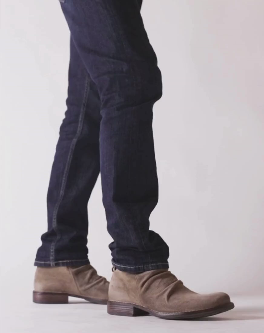 ETERNITY ELINA Grey suede ankle boots with rear zip. – Fiorentini