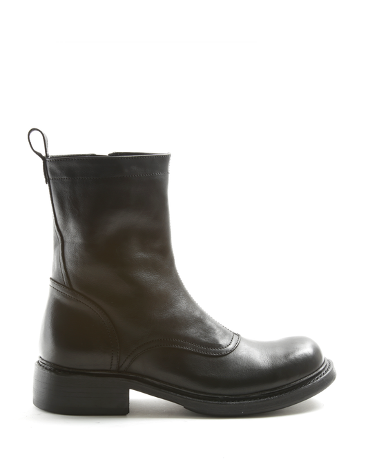 SAVI Black Leather Boots