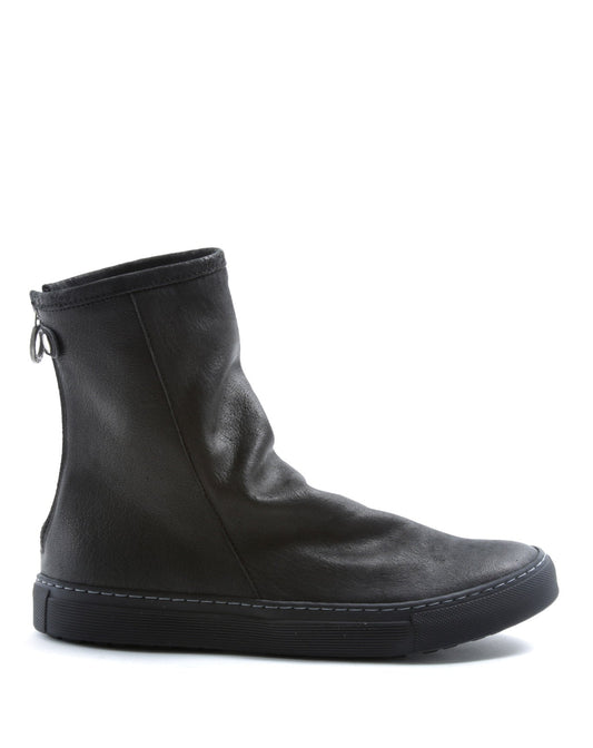 FIORENTINI + BAKER, BOLT BLIN-CMN, Sneaker boot for all year-round that combines style and comfort. Handcrafted with natural leather by skilled artisans. Made in Italy. Made to last.